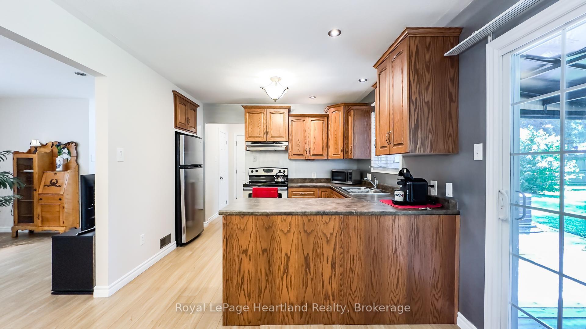 Photo 15 of 218 Princess Street E, Central Huron, Clinton — HOMEH