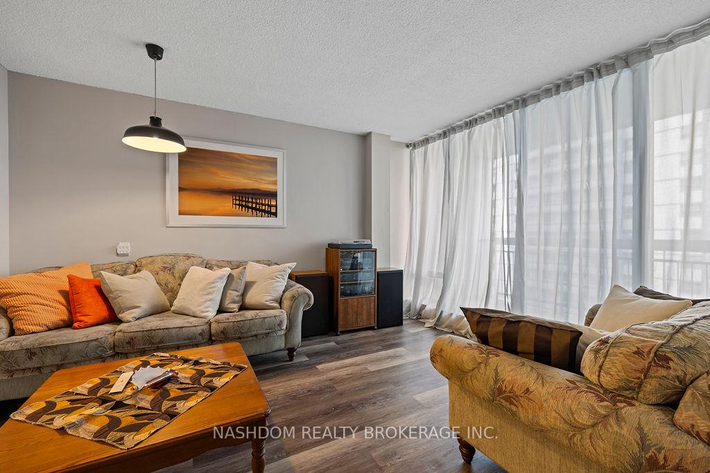 Photo 9 of Unit 1603, 150 Charlton Avenue E, Hamilton, Corktown — HOMEH