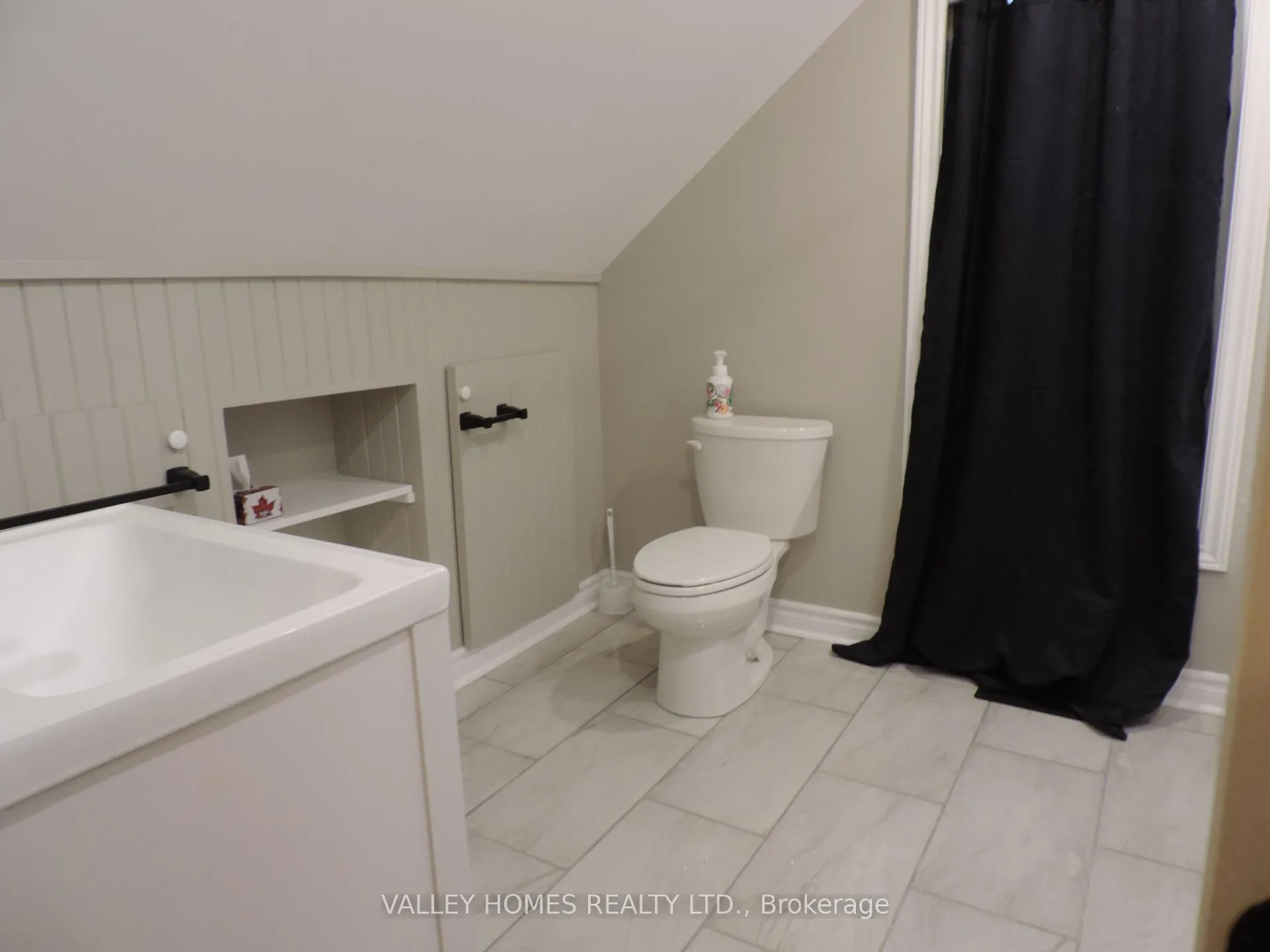 Photo 7 of 172 Franktown Road, Carleton Place — HOMEH