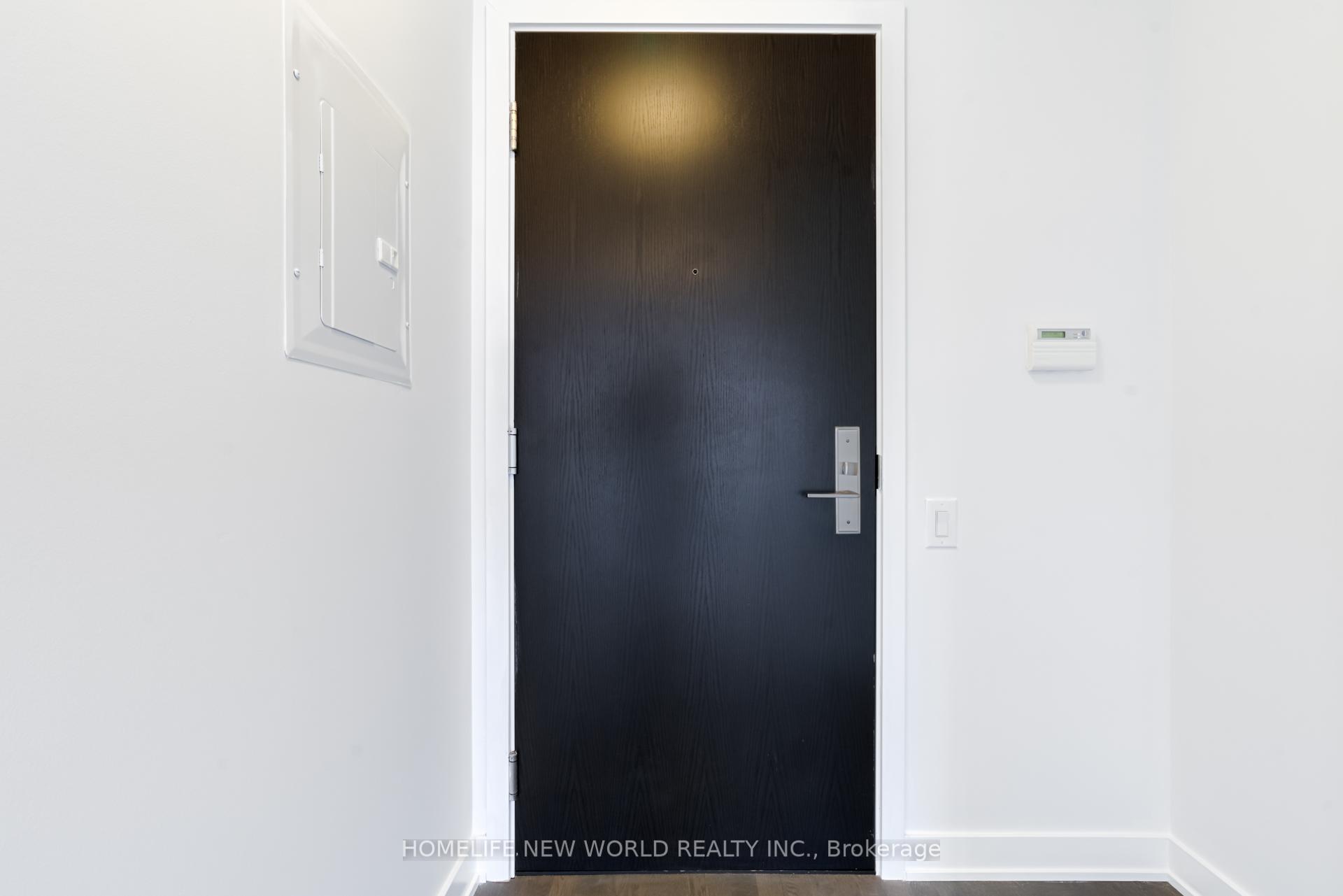 Photo 2 of Unit 1805, 1815 Yonge Street, Toronto, Mount Pleasant West — HOMEH