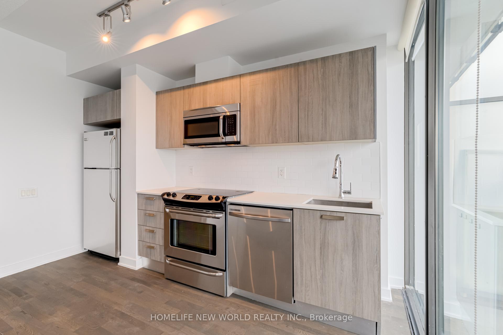 Photo 9 of Unit 1805, 1815 Yonge Street, Toronto, Mount Pleasant West — HOMEH