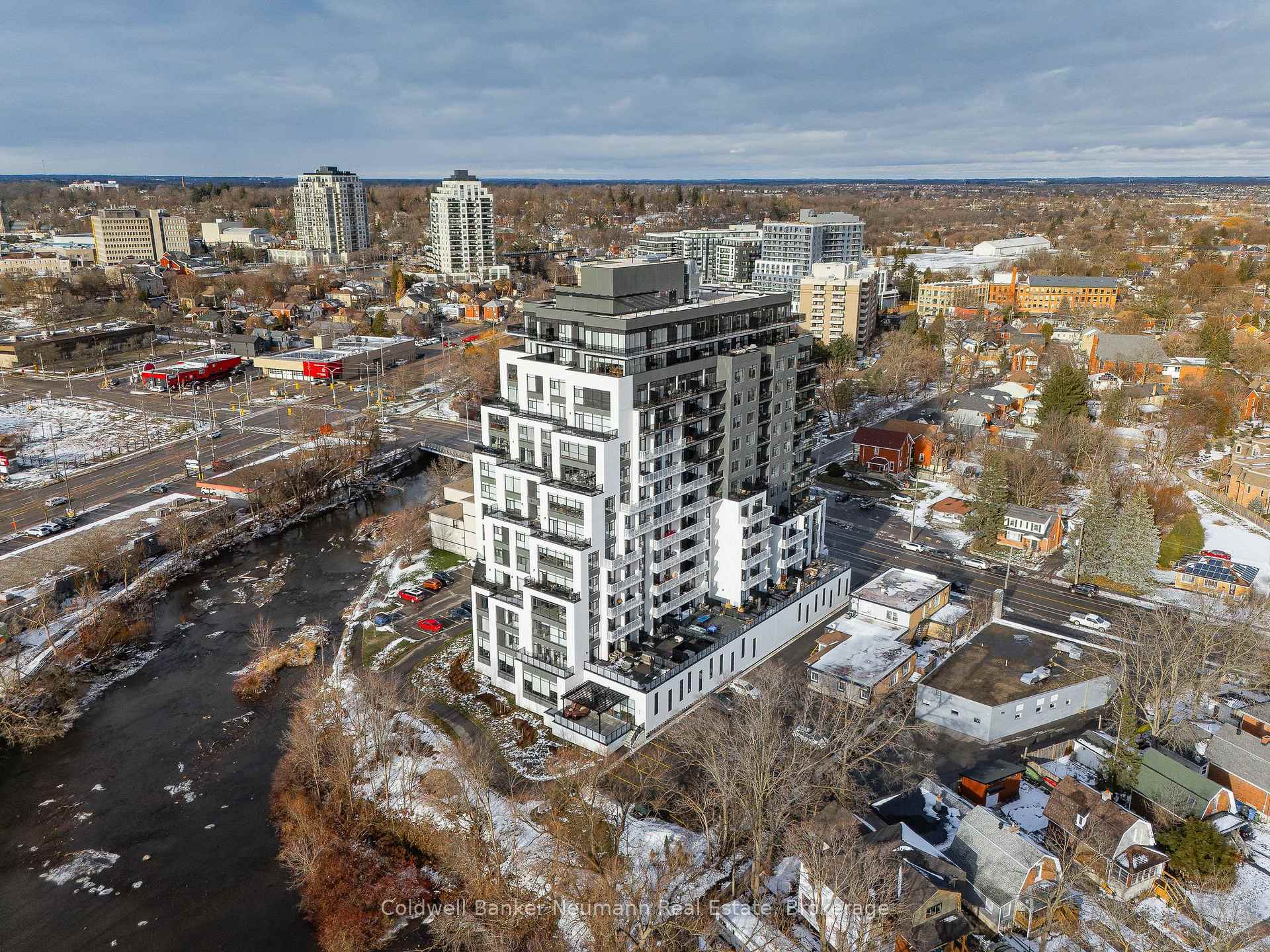 Front of Unit 101, 71 Wyndham Street S