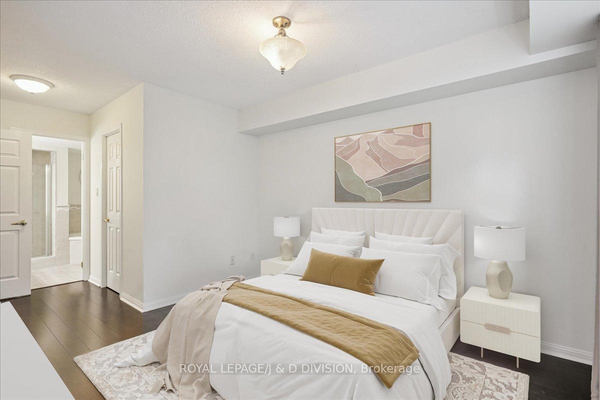 Photo 15 of Unit 501, 188 Redpath Avenue, Toronto, Mount Pleasant West — HOMEH