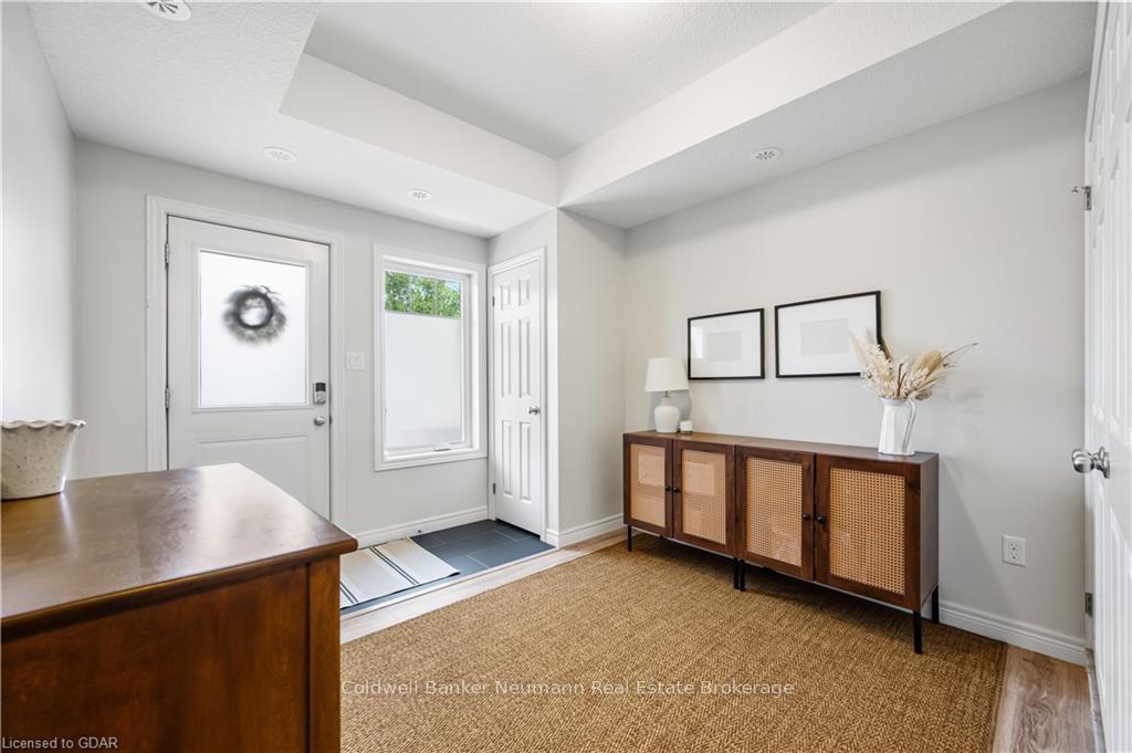Photo 4 of Unit 45, 39 Kay Crescent, Guelph, Pineridge/Westminster Woods — HOMEH