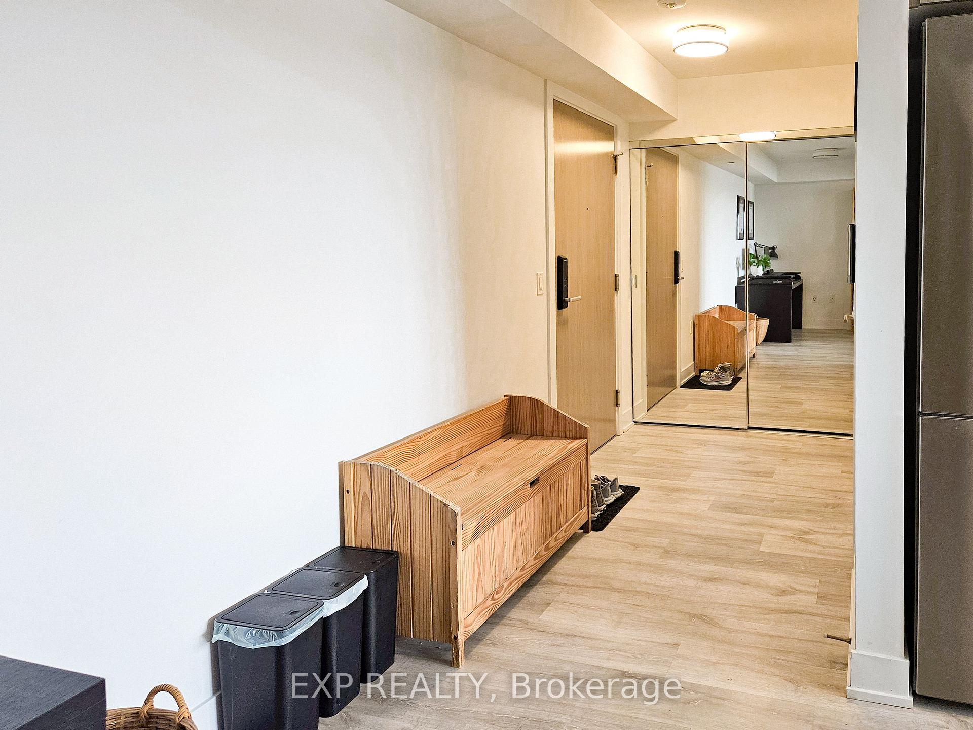 Photo 4 of Unit 1324, 585 Bloor Street E, Toronto, North St. James Town — HOMEH