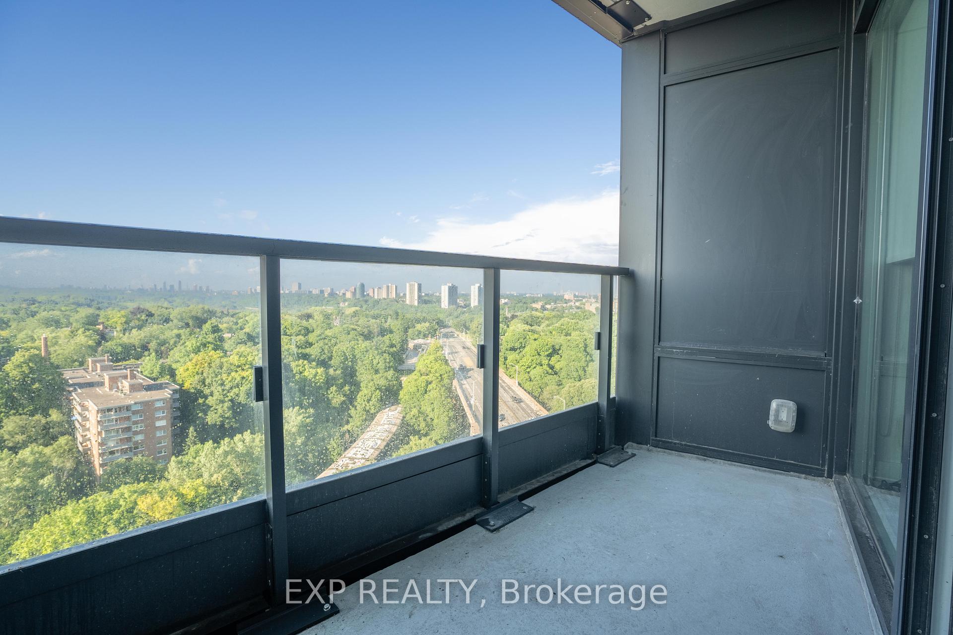 Photo 11 of Unit 1324, 585 Bloor Street E, Toronto, North St. James Town — HOMEH