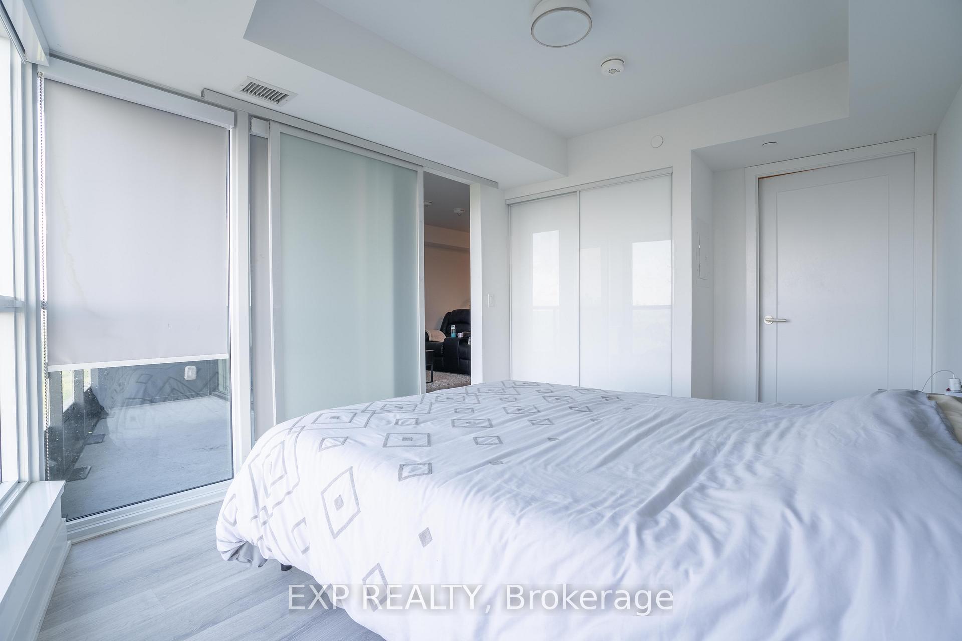 Photo 13 of Unit 1324, 585 Bloor Street E, Toronto, North St. James Town — HOMEH