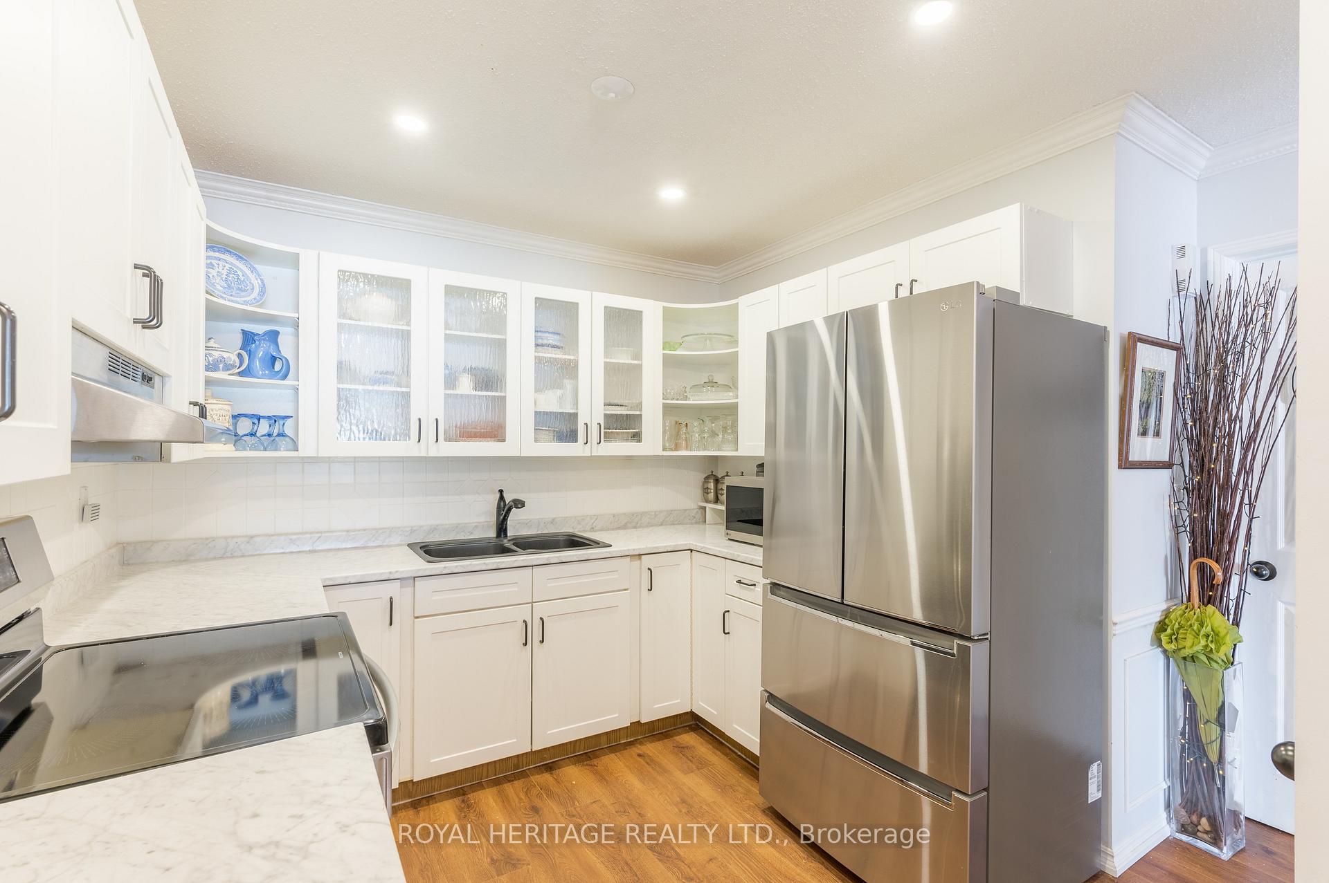 Photo 12 of Unit 208, 90 King Street E, Kawartha Lakes, Bobcaygeon — HOMEH