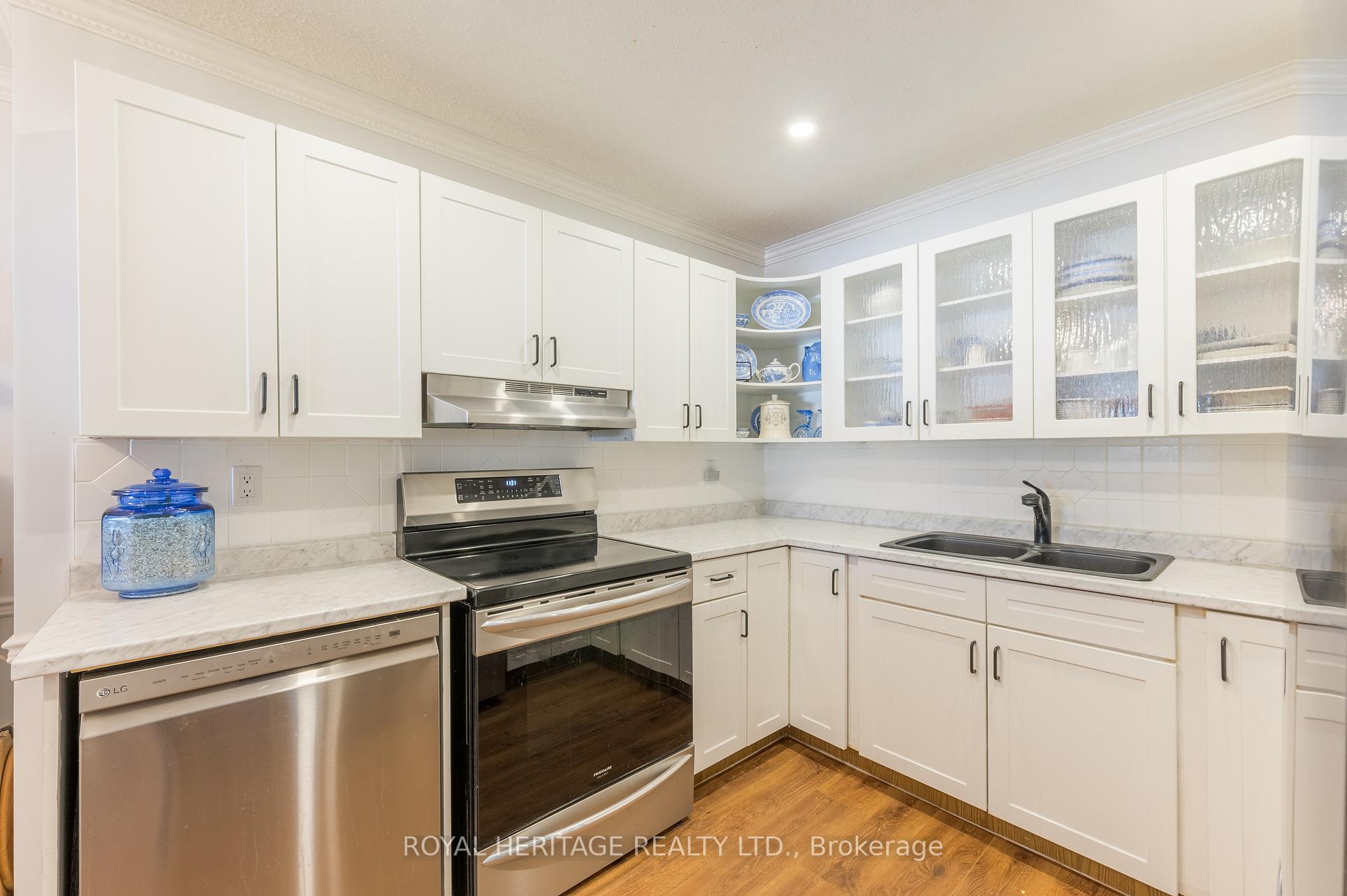 Photo 14 of Unit 208, 90 King Street E, Kawartha Lakes, Bobcaygeon — HOMEH