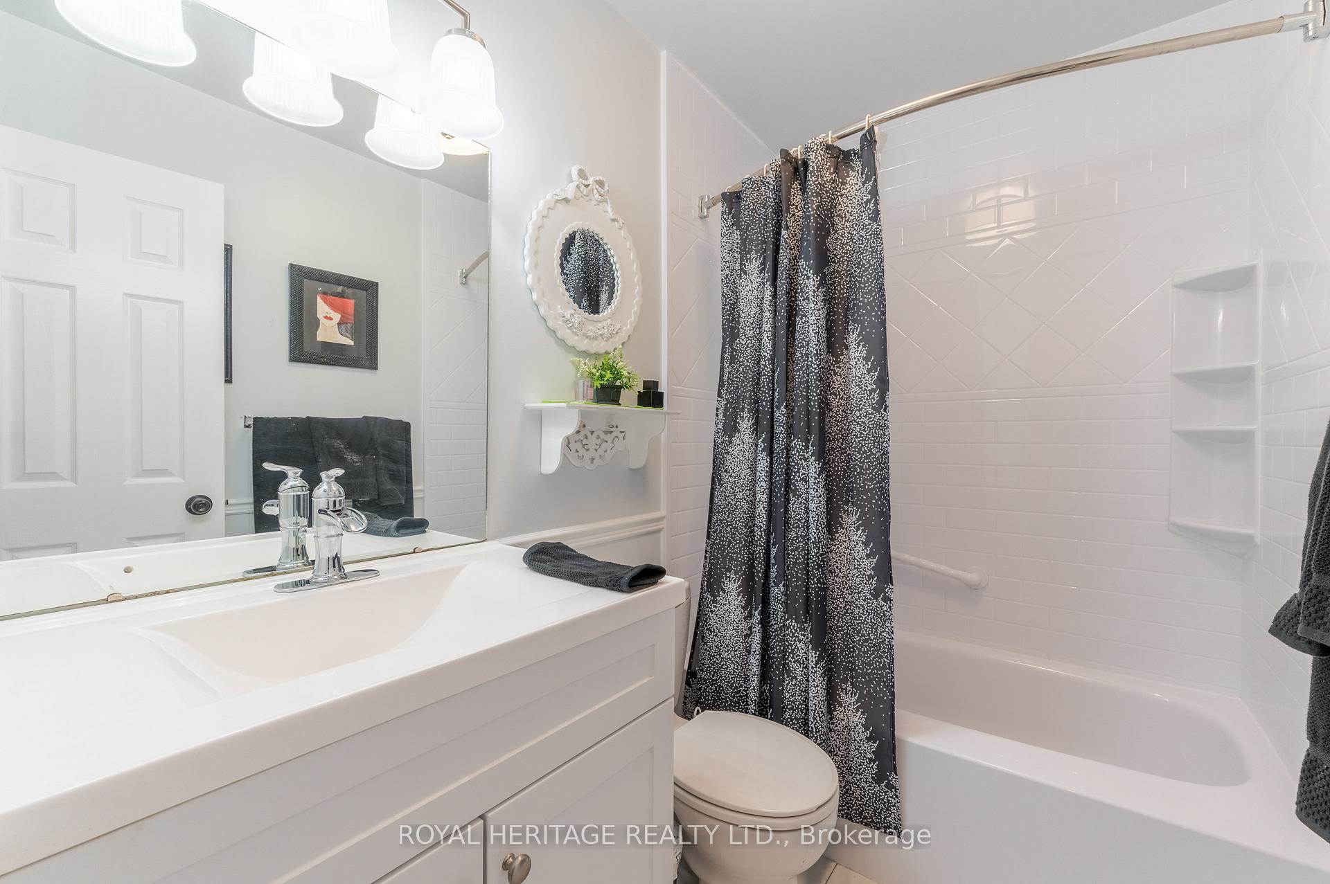 Photo 24 of Unit 208, 90 King Street E, Kawartha Lakes, Bobcaygeon — HOMEH