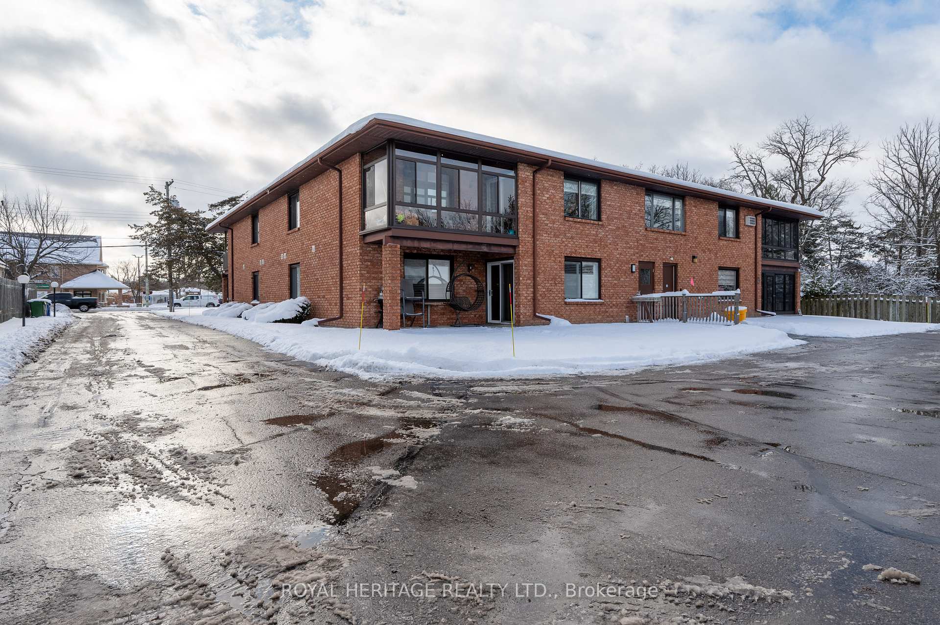Photo 29 of Unit 208, 90 King Street E, Kawartha Lakes, Bobcaygeon — HOMEH