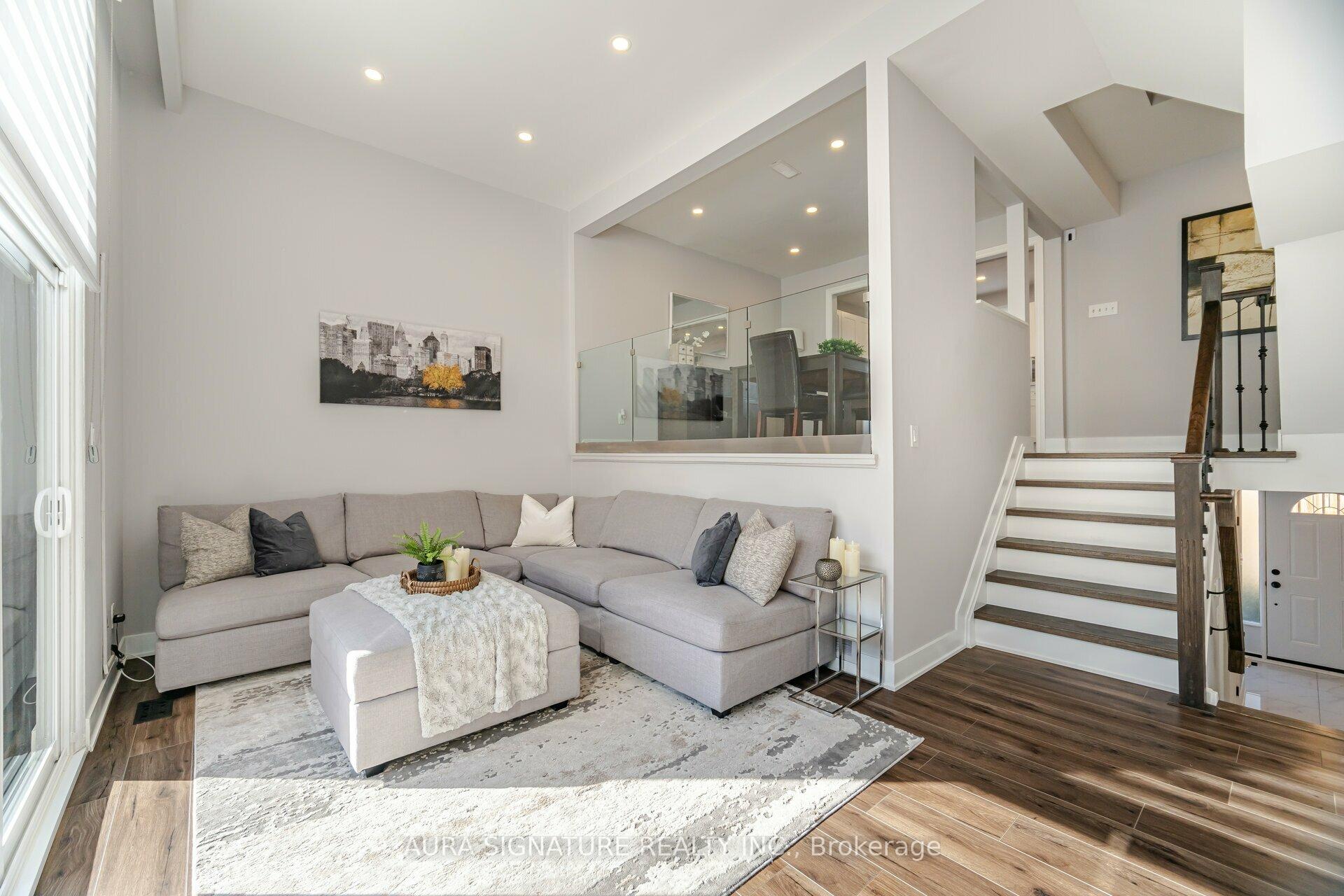 Front of Unit 26, 88 Rainbow Drive