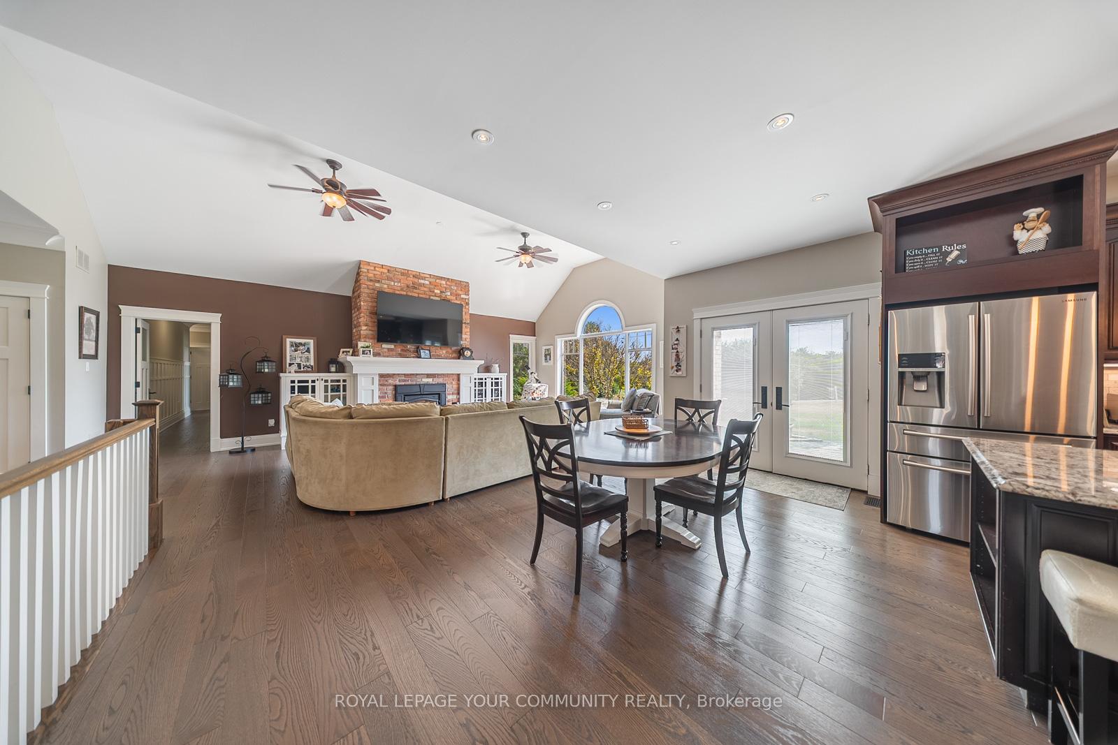 Photo 12 of 6 Creekside Court, Caledon, Rural Caledon — HOMEH