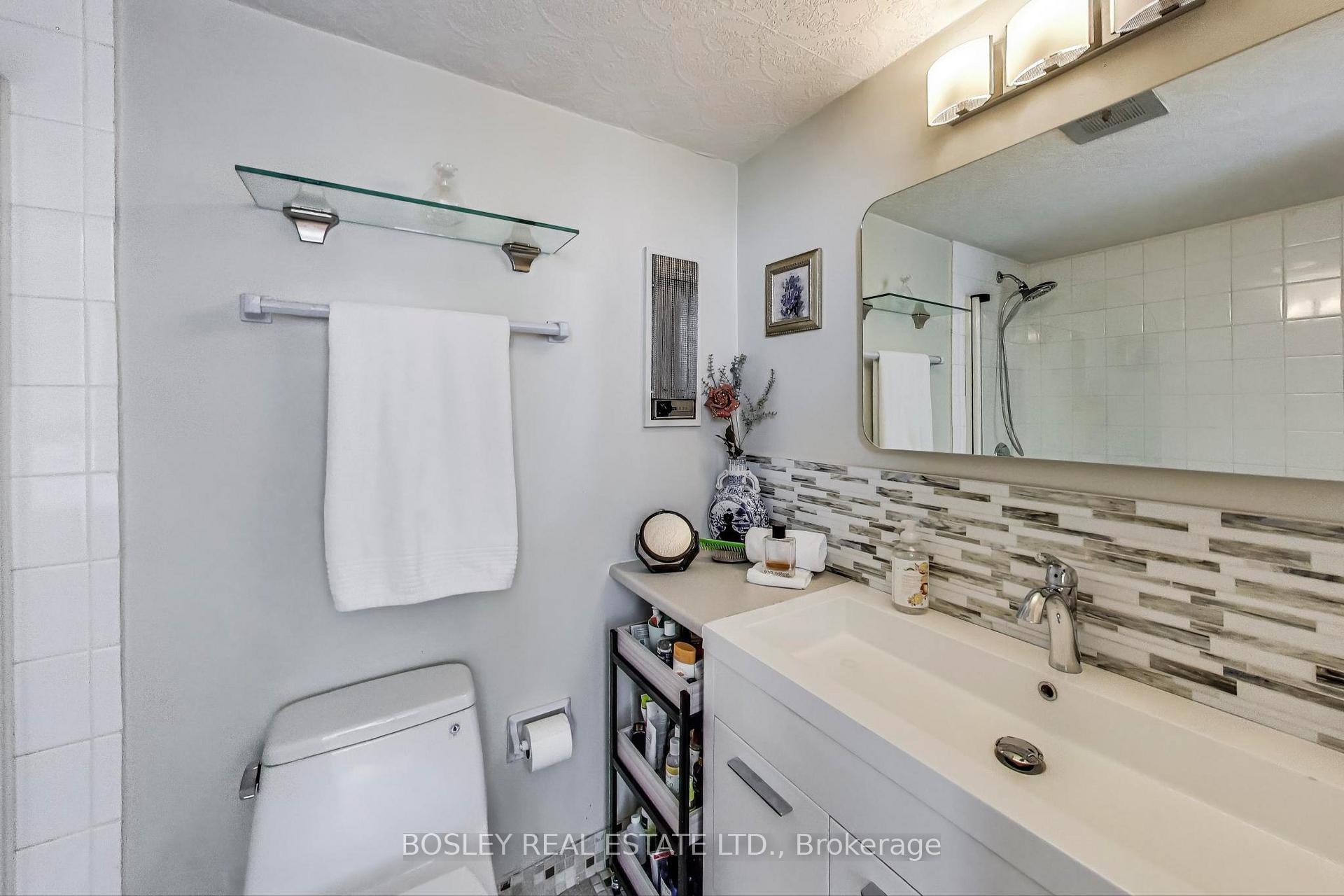 Photo 2 of Unit 1409, 61 Richview Road, Etobicoke, Humber Heights — HOMEH