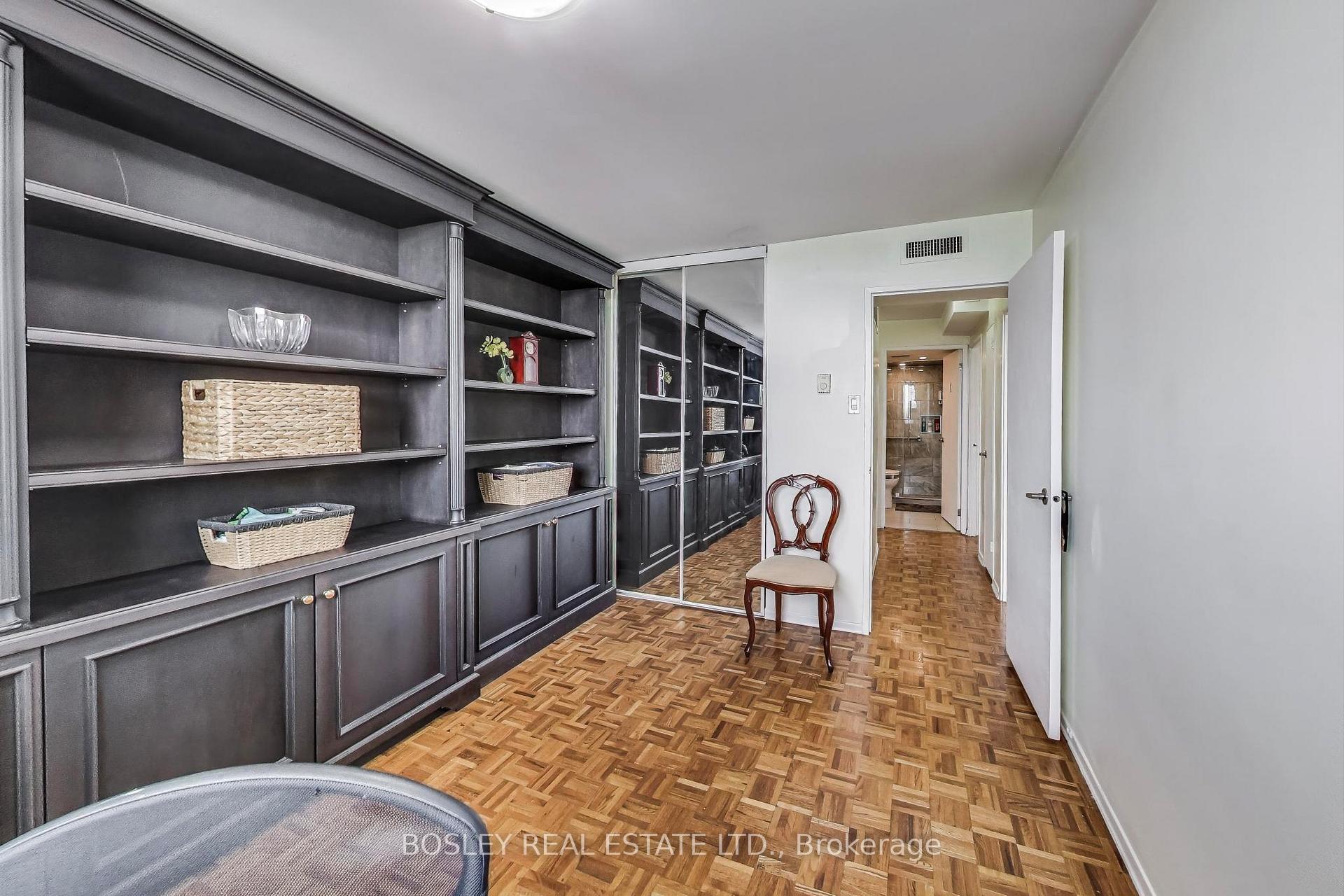 Photo 19 of Unit 1409, 61 Richview Road, Etobicoke, Humber Heights — HOMEH