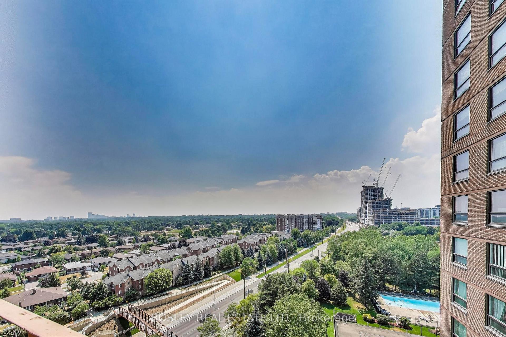 Photo 12 of Unit 1409, 61 Richview Road, Etobicoke, Humber Heights — HOMEH