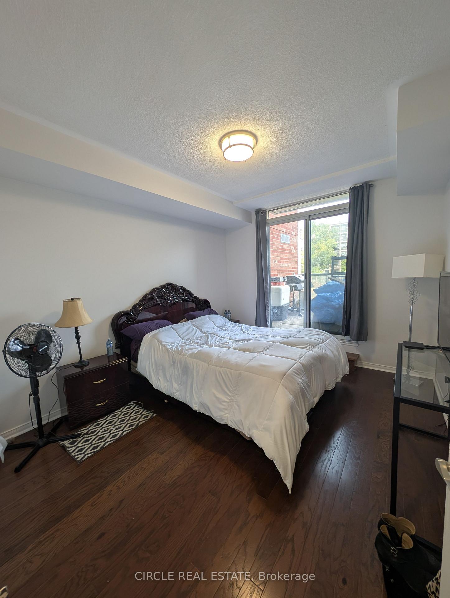 Photo 14 of Unit 112, 7398 Yonge Street, Vaughan, Crestwood-Springfarm-Yorkhill — HOMEH