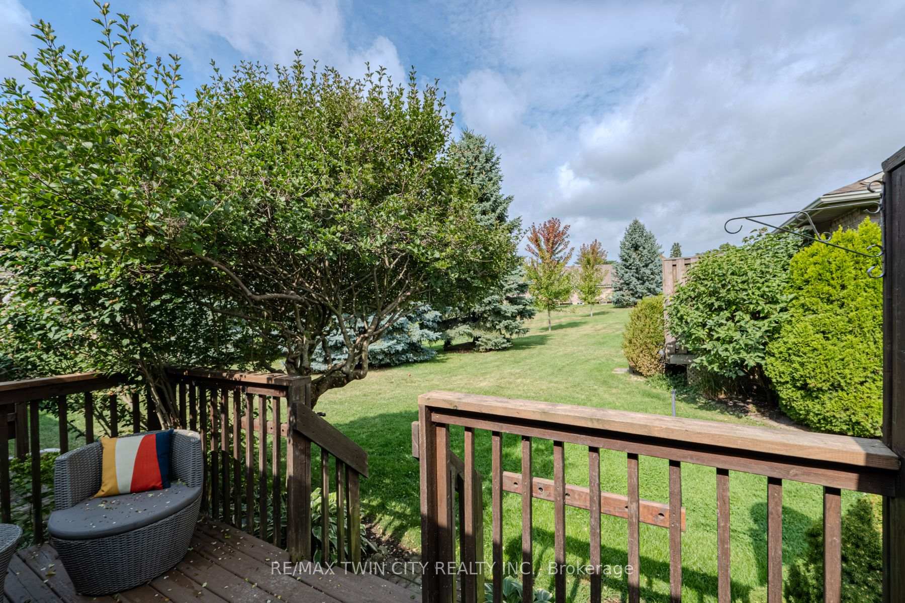 Photo 36 of Unit 36, 19 Hanlon Place, Brant, Paris — HOMEH