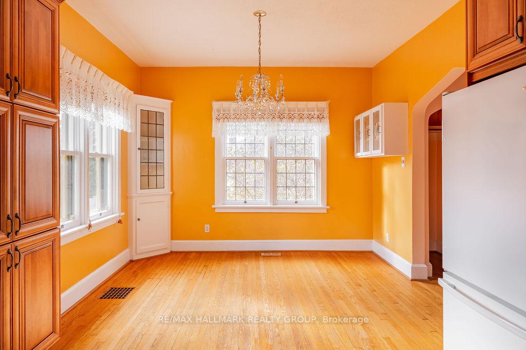 Photo 11 of 1 Charles Jackson Avenue, Ottawa, Dows Lake — HOMEH