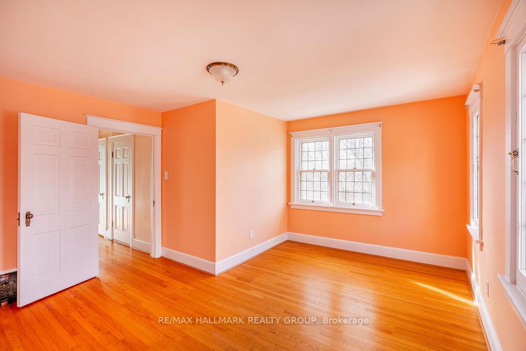Photo 21 of 1 Charles Jackson Avenue, Ottawa, Dows Lake — HOMEH