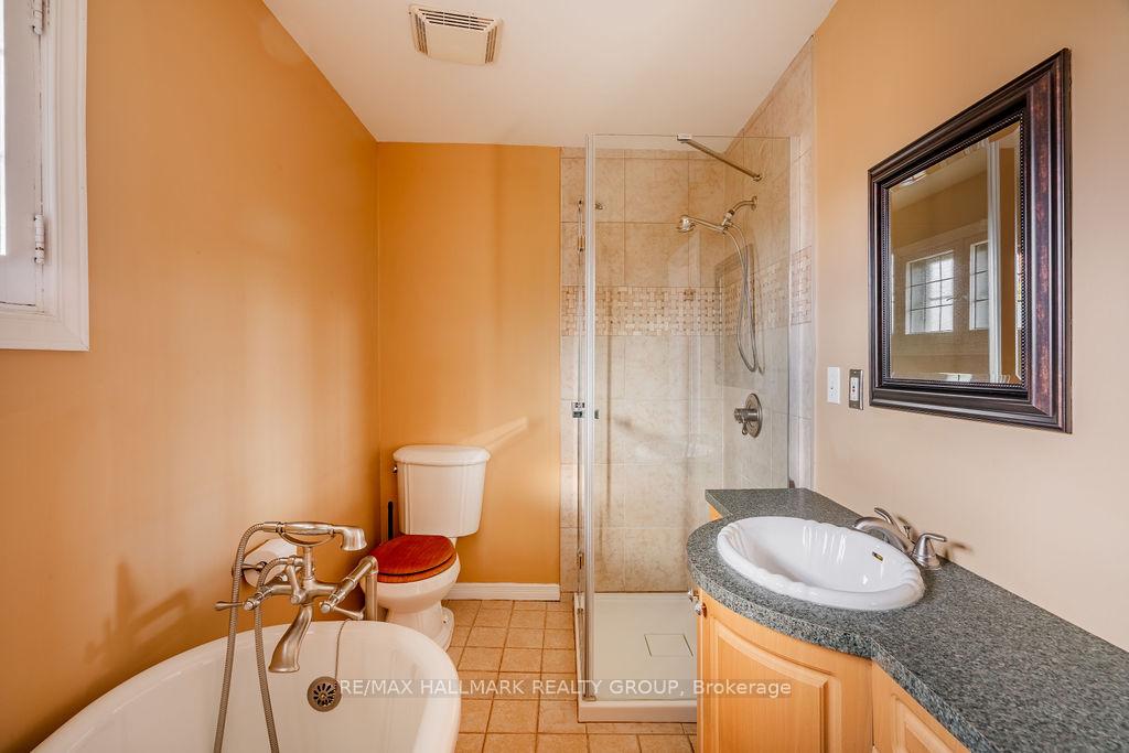 Photo 24 of 1 Charles Jackson Avenue, Ottawa, Dows Lake — HOMEH
