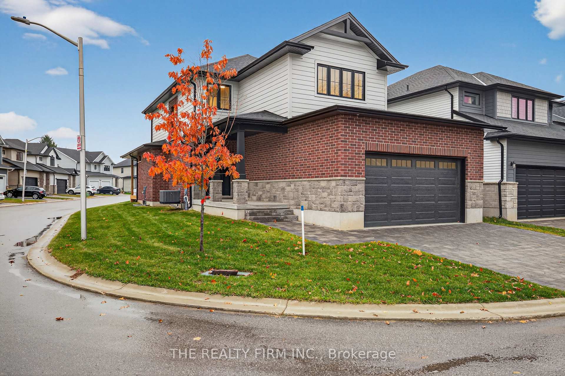 Photo 2 of Unit 30, 22701 Adelaide Road, Strathroy-Caradoc, Mount Brydges — HOMEH