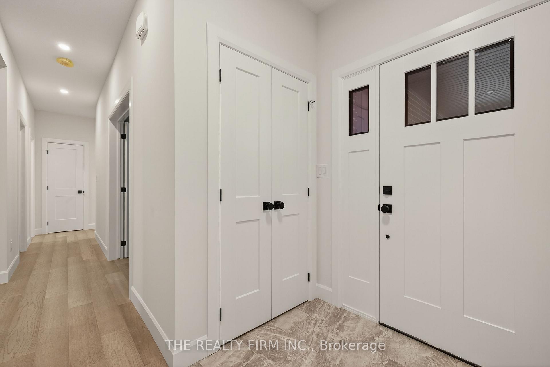 Photo 4 of Unit 30, 22701 Adelaide Road, Strathroy-Caradoc, Mount Brydges — HOMEH