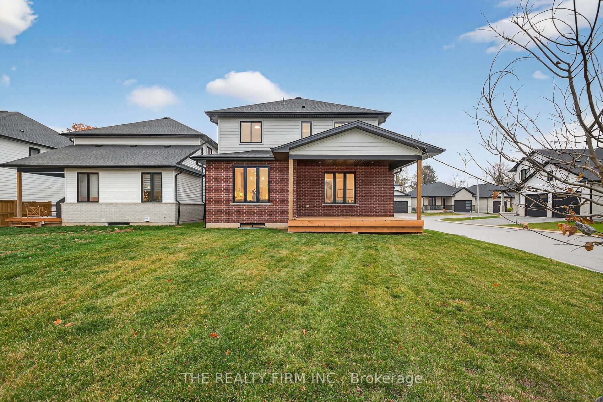 Photo 40 of Unit 30, 22701 Adelaide Road, Strathroy-Caradoc, Mount Brydges — HOMEH