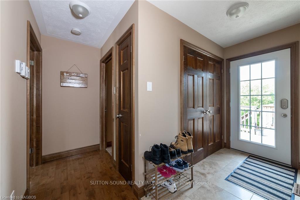 Photo 5 of 741209 Grey Road 40, Chatsworth — HOMEH