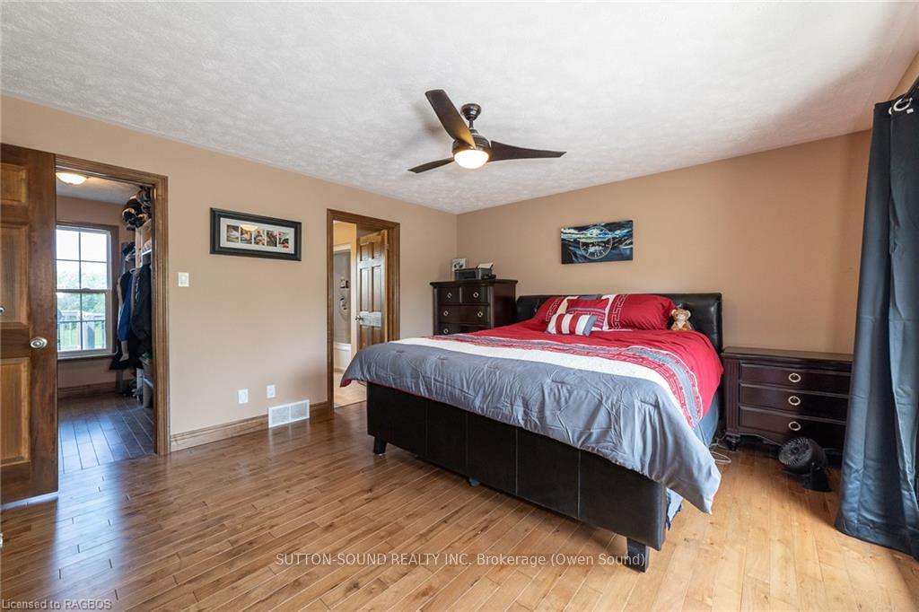 Photo 14 of 741209 Grey Road 40, Chatsworth — HOMEH