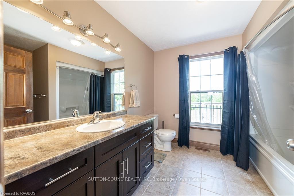 Photo 19 of 741209 Grey Road 40, Chatsworth — HOMEH