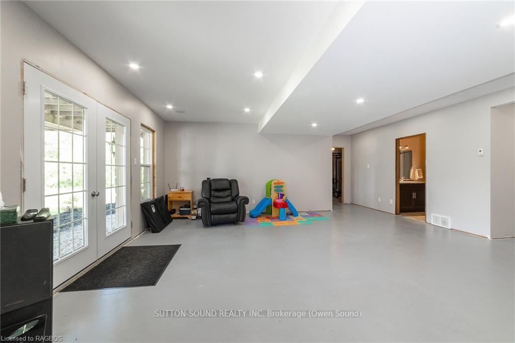 Photo 30 of 741209 Grey Road 40, Chatsworth — HOMEH