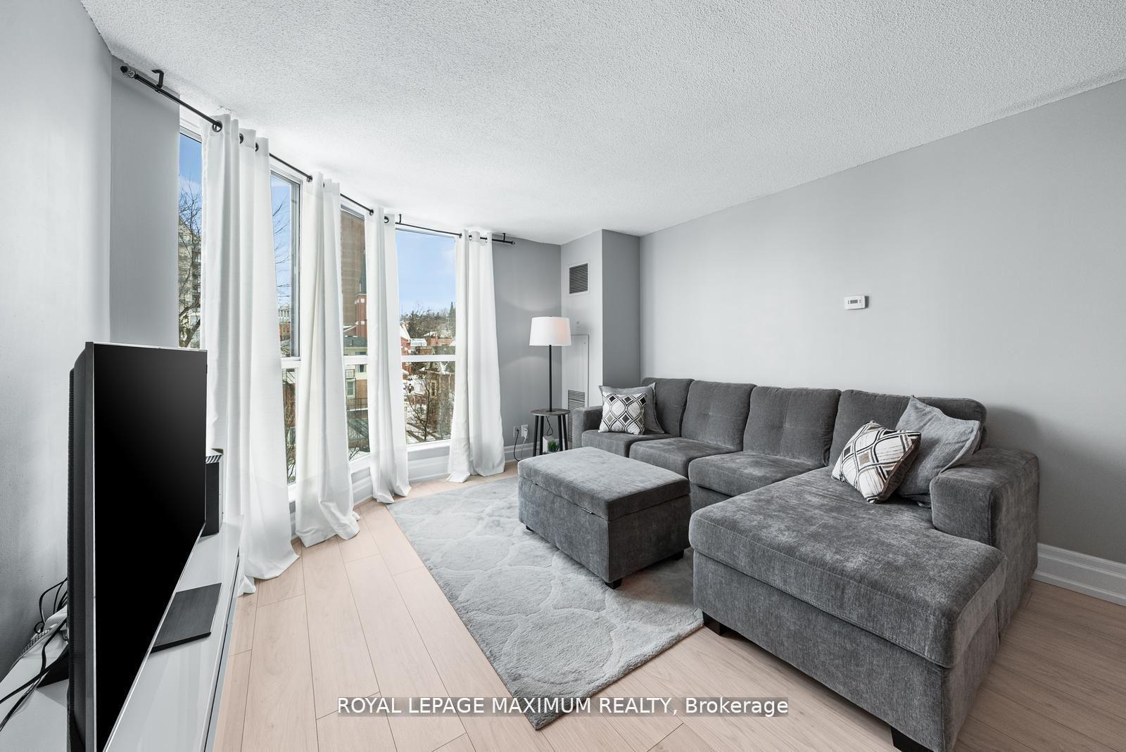 Photo 12 of Unit 601, 150 Dunlop Street E, Barrie, City Centre — HOMEH