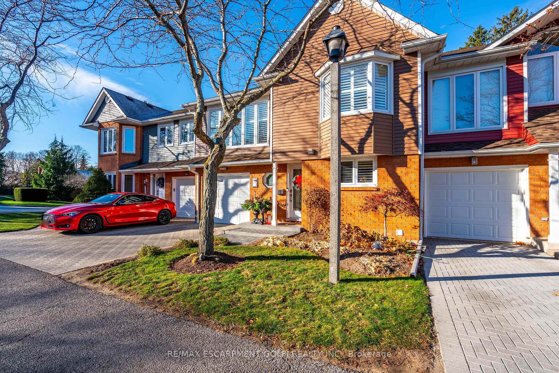 Photo 2 of Unit 19, 375 Book Road, Grimsby, Grimsby Beach — HOMEH