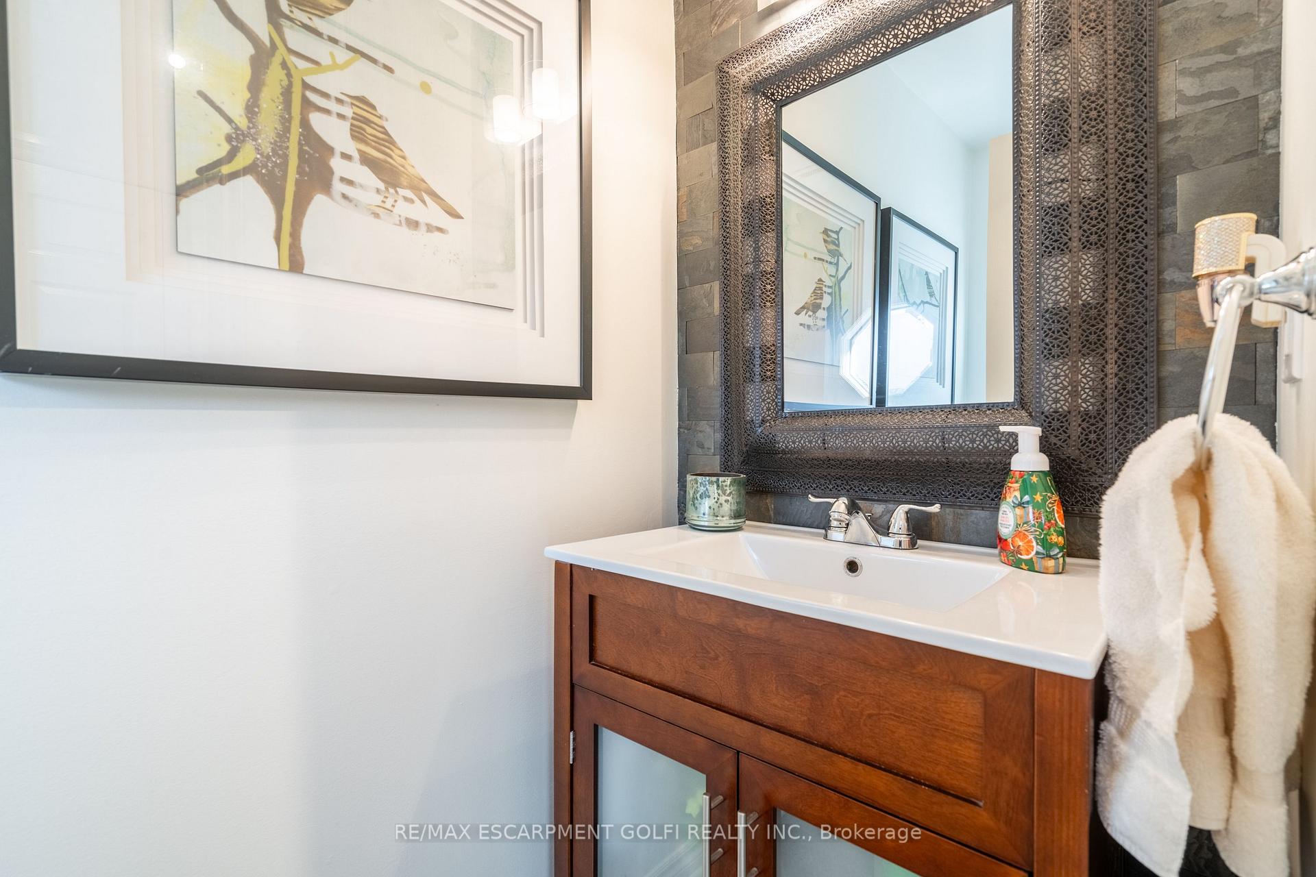 Photo 5 of Unit 19, 375 Book Road, Grimsby, Grimsby Beach — HOMEH