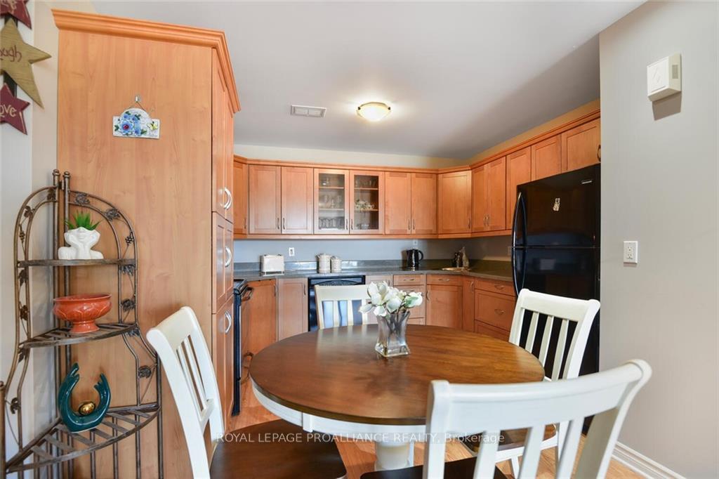 Photo 10 of Unit 7, 410 King Street E, Prescott — HOMEH