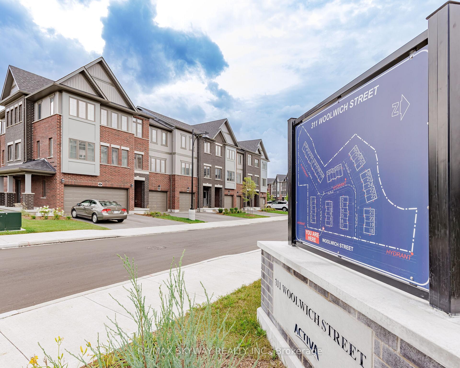 Photo 2 of Unit 5, 311 Woolwich Street, Waterloo, University Downs — HOMEH