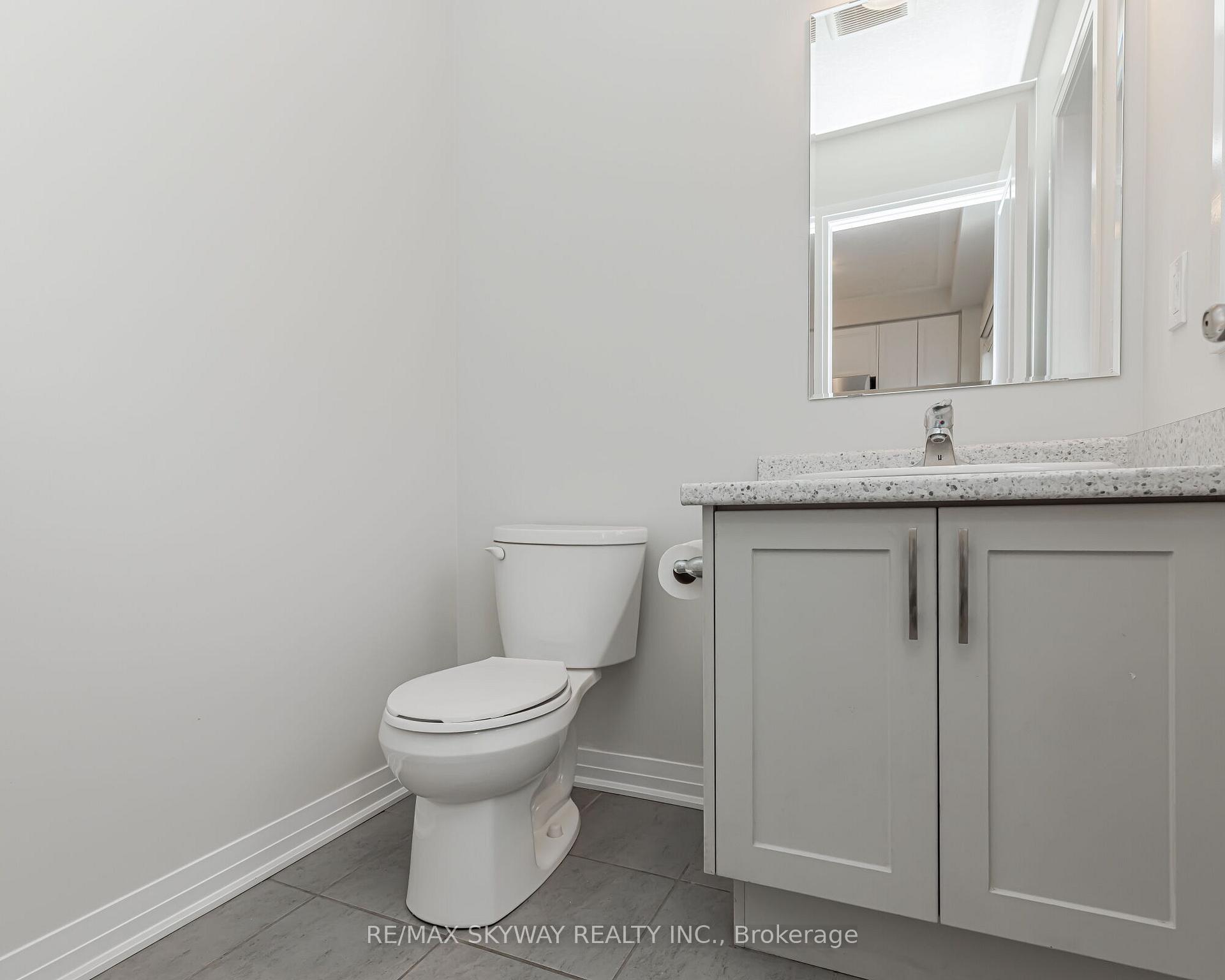 Photo 19 of Unit 5, 311 Woolwich Street, Waterloo, University Downs — HOMEH