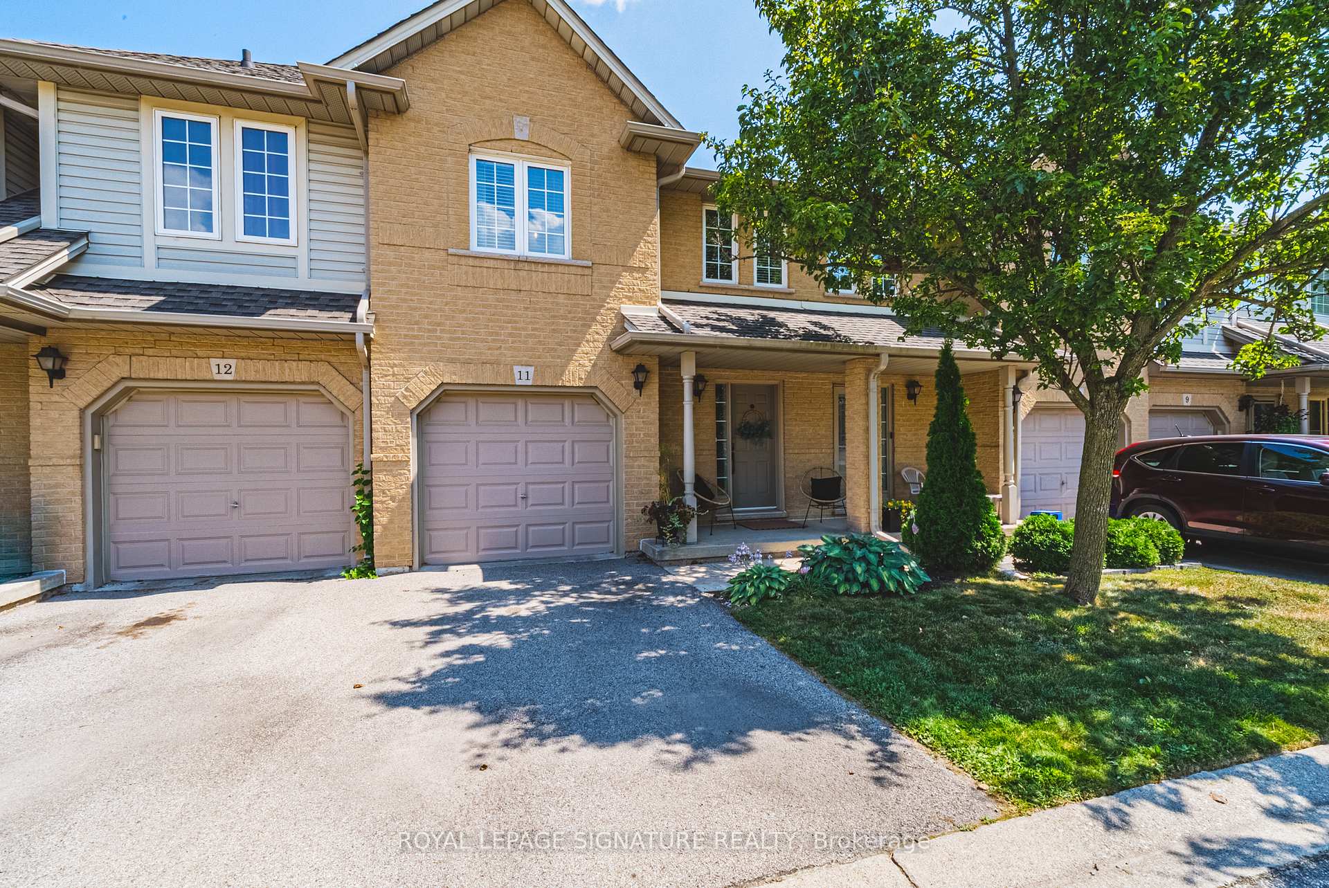 Photo 2 of Unit 11, 819 Upper Paradise Road, Hamilton, Gilkson — HOMEH