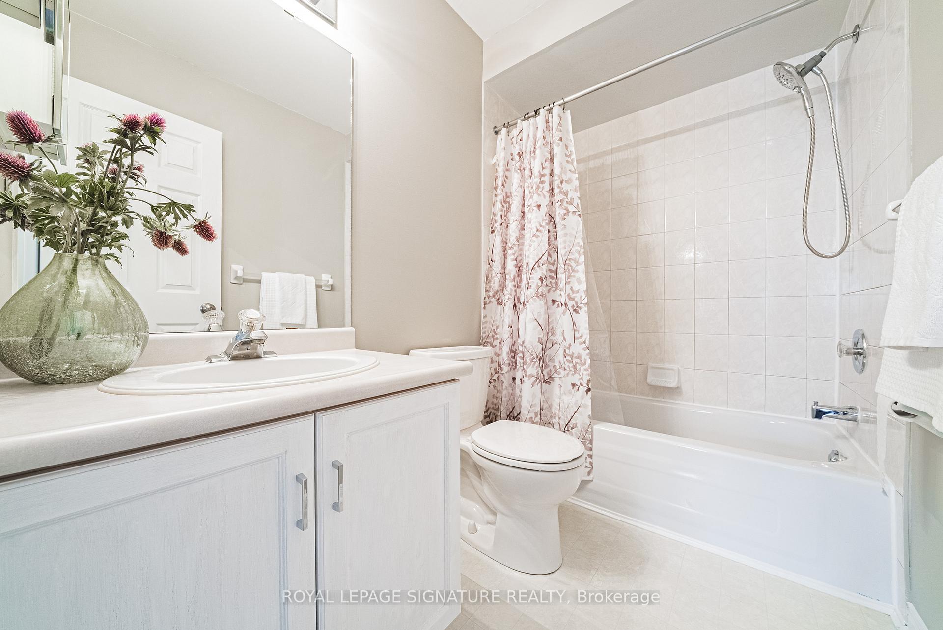 Photo 26 of Unit 11, 819 Upper Paradise Road, Hamilton, Gilkson — HOMEH