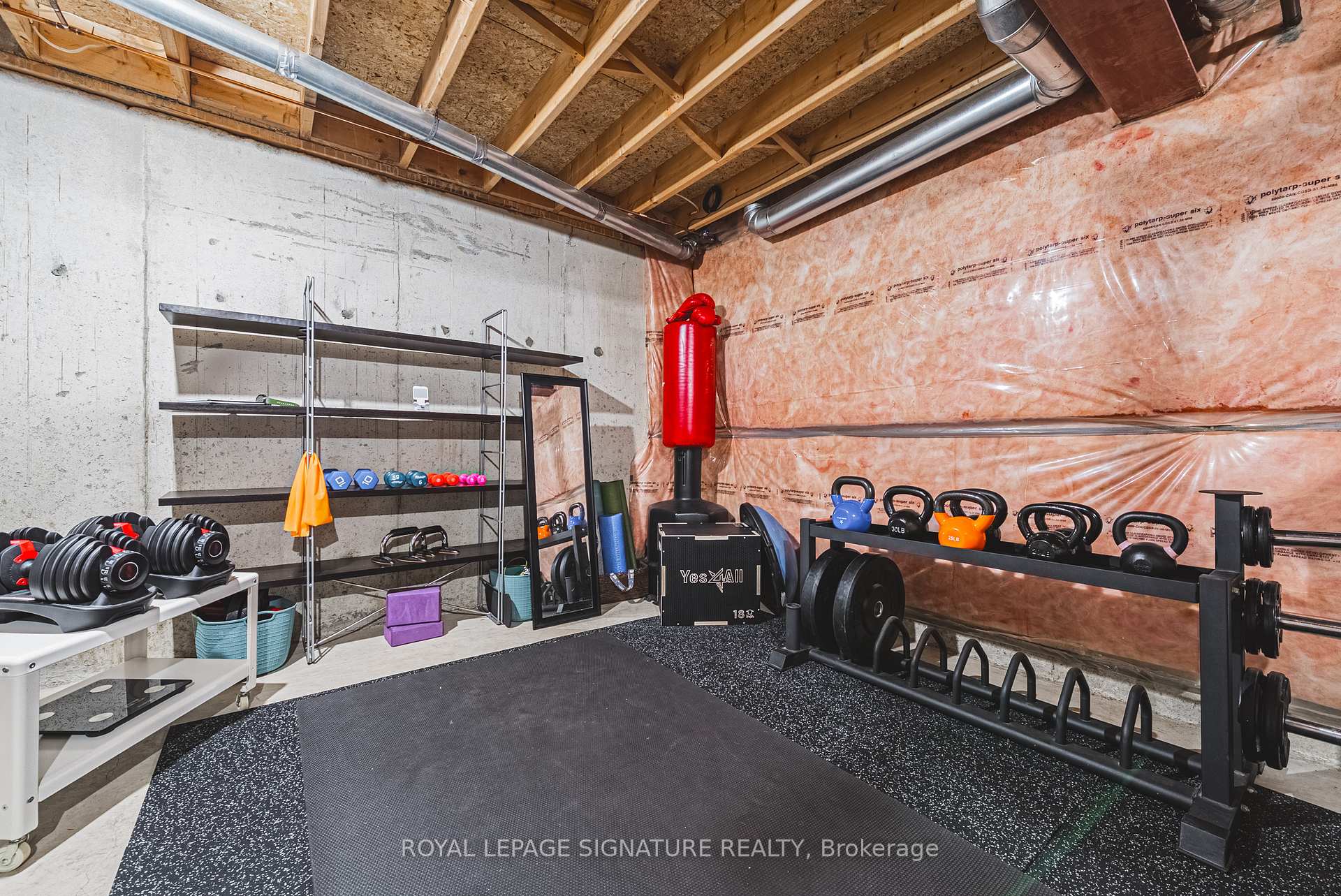 Photo 33 of Unit 11, 819 Upper Paradise Road, Hamilton, Gilkson — HOMEH