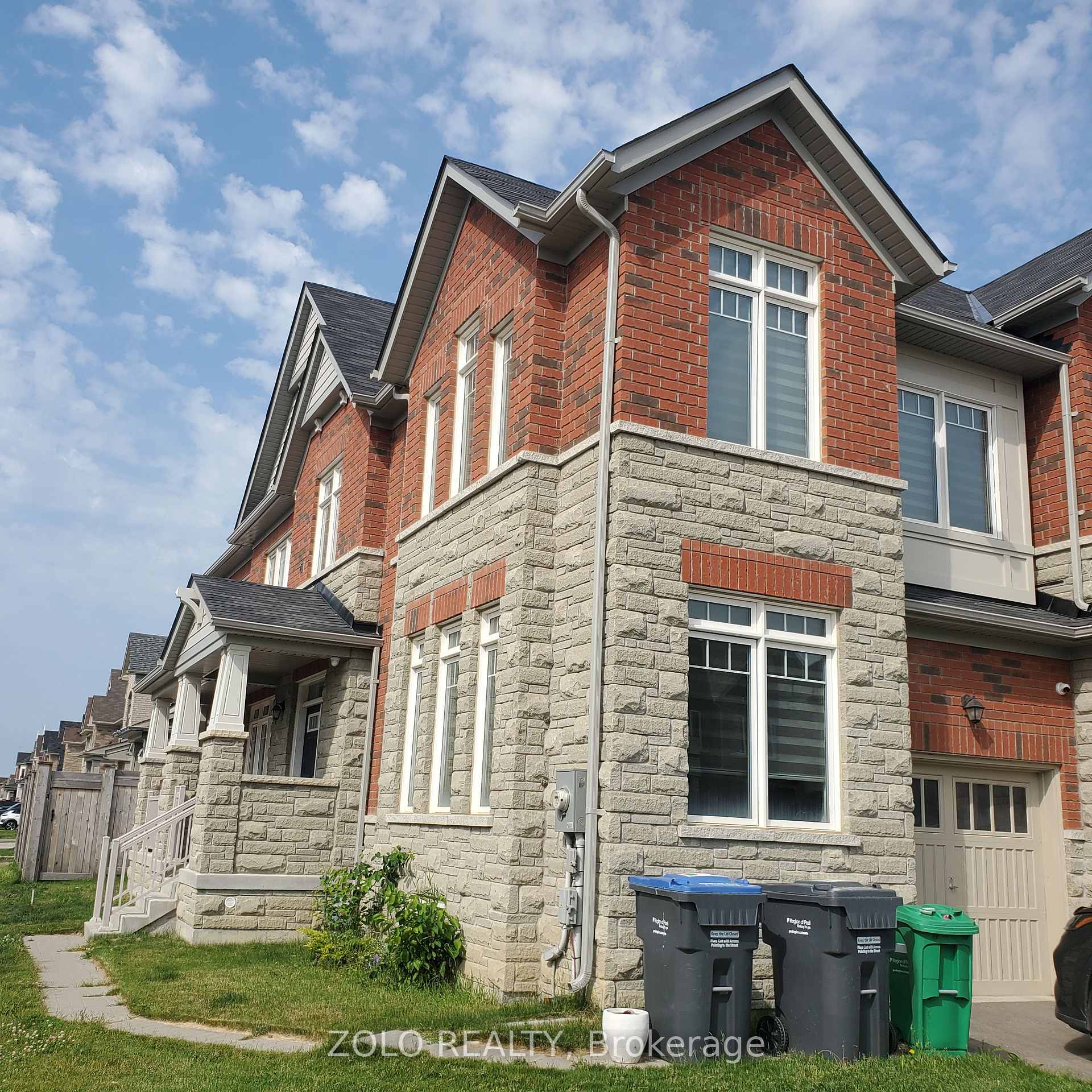 Photo 1 of 2 Phyllis Drive N, Caledon, Rural Caledon — HOMEH