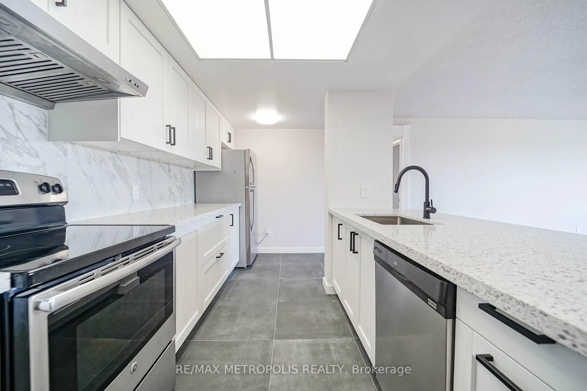 Photo 9 of Unit 502, 2 Raymerville Drive, Markham, Raymerville — HOMEH