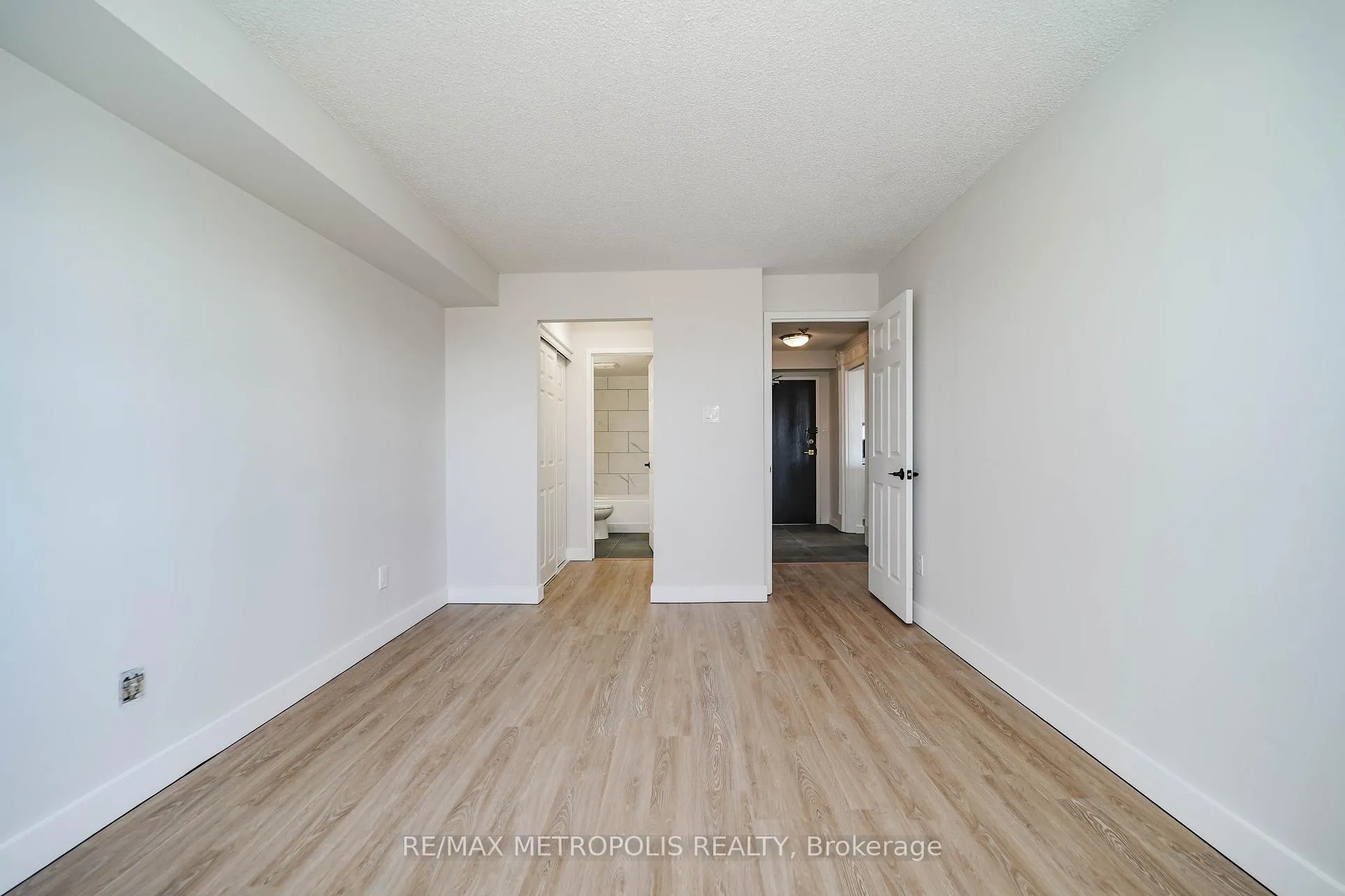 Photo 21 of Unit 502, 2 Raymerville Drive, Markham, Raymerville — HOMEH