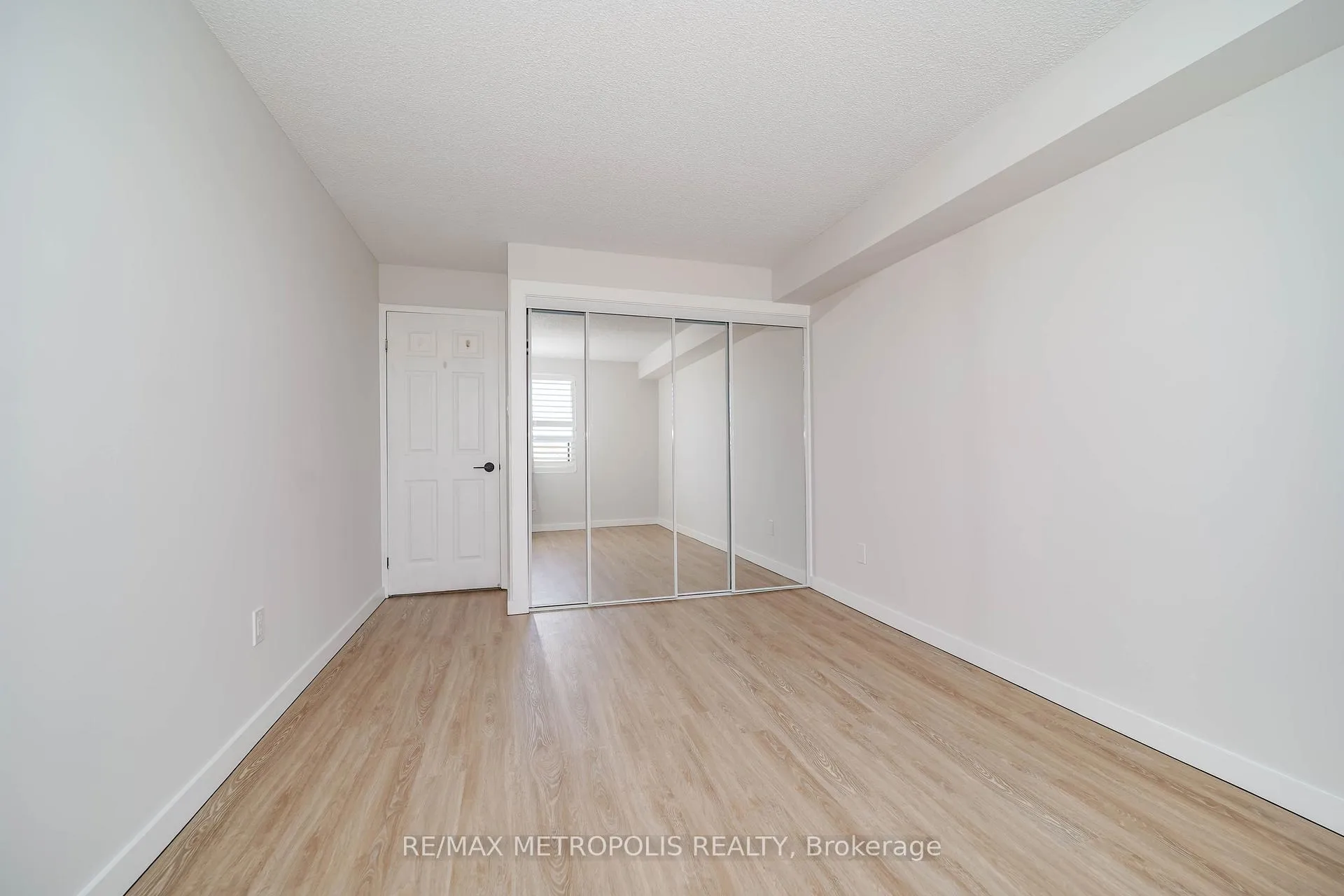Photo 33 of Unit 502, 2 Raymerville Drive, Markham, Raymerville — HOMEH
