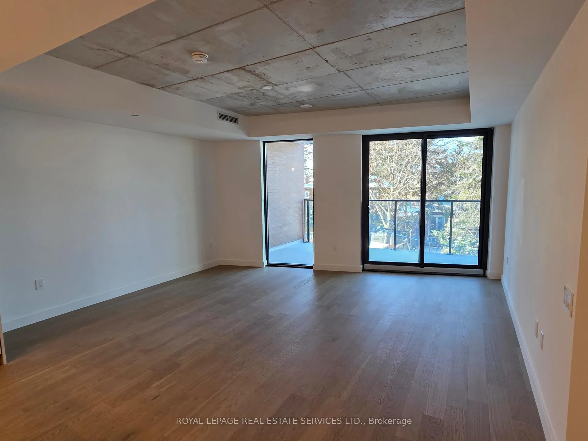 Photo 6 of Unit 308, 1720 Bayview Avenue, Toronto, Mount Pleasant East — HOMEH