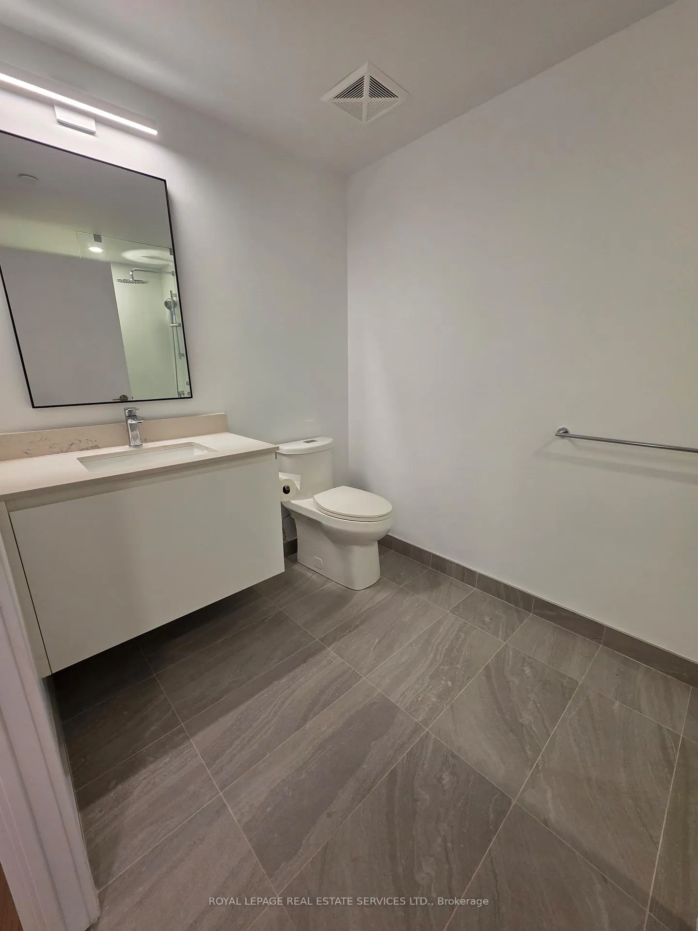 Photo 10 of Unit 308, 1720 Bayview Avenue, Toronto, Mount Pleasant East — HOMEH