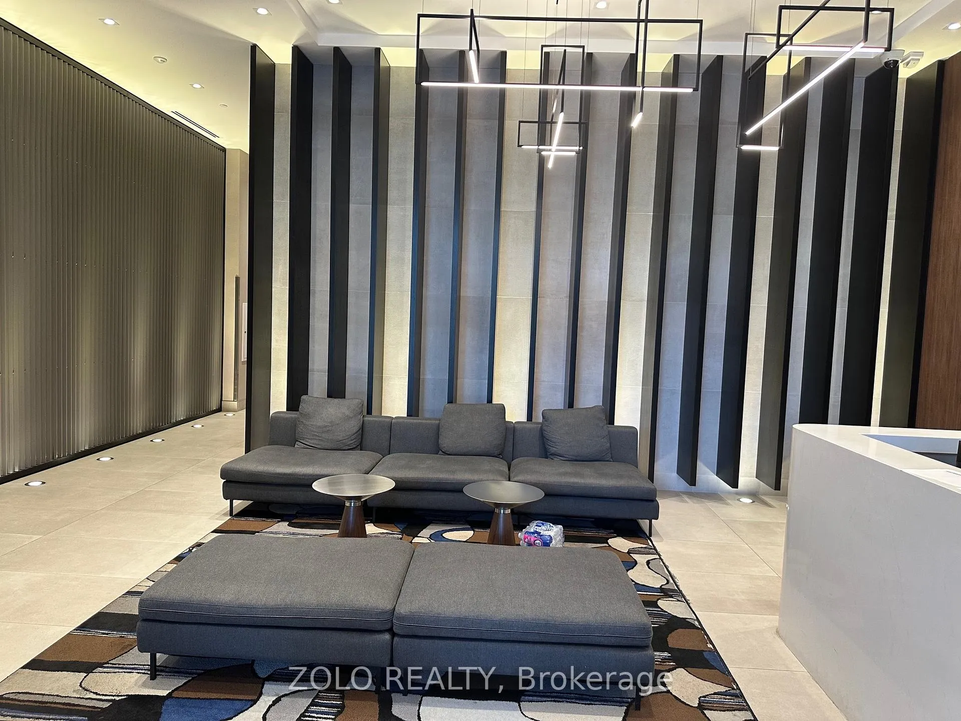Photo 2 of Unit 1307, 212 King William Street, Hamilton, Beasley — HOMEH