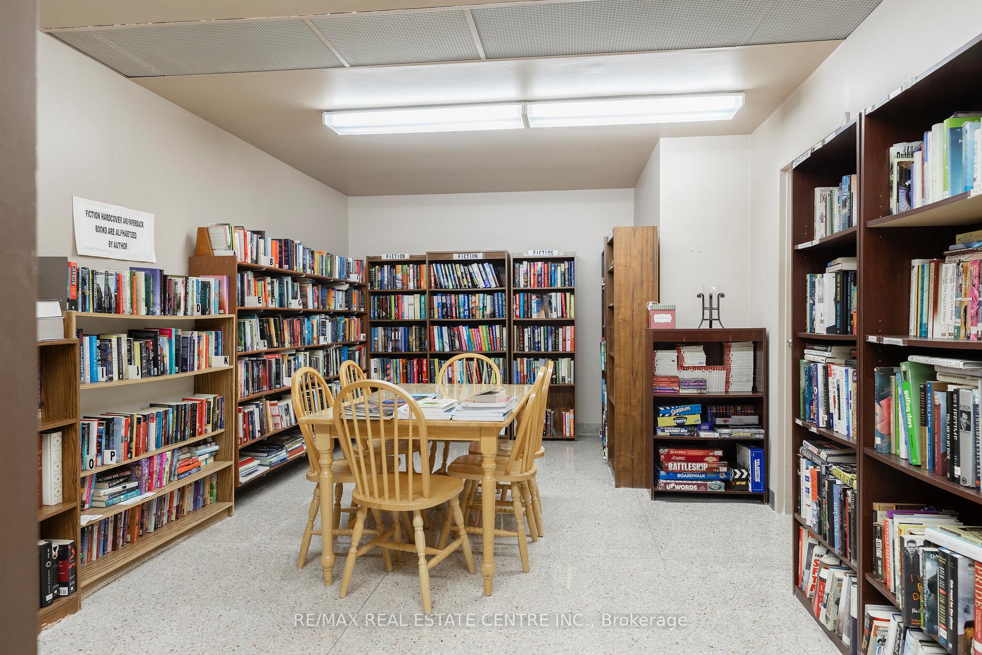Photo 26 of Unit 1808, 301 Frances Avenue, Hamilton, Lakeshore — HOMEH