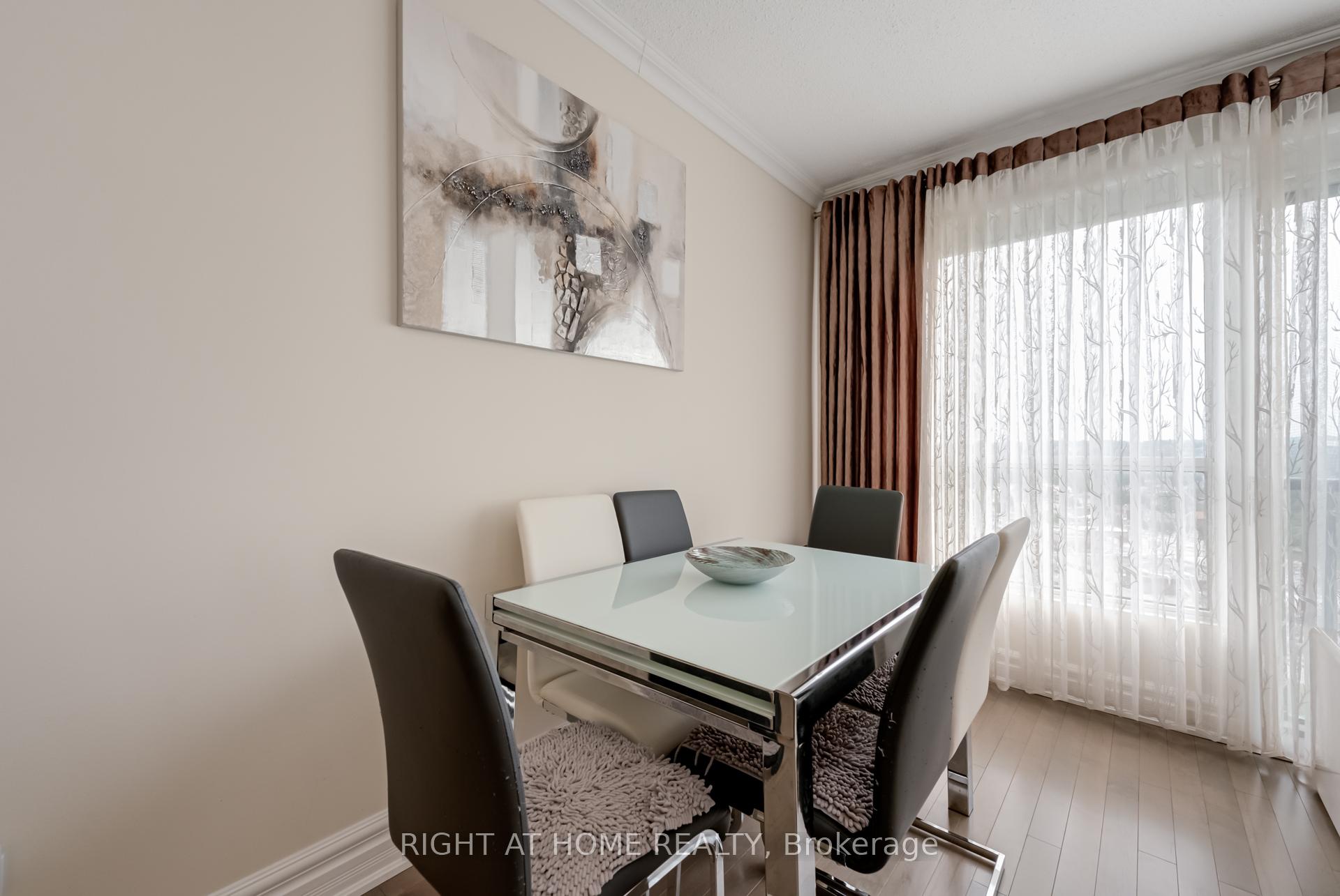Photo 11 of Unit 1701, 75 Ellen Street, Barrie, Lakeshore — HOMEH